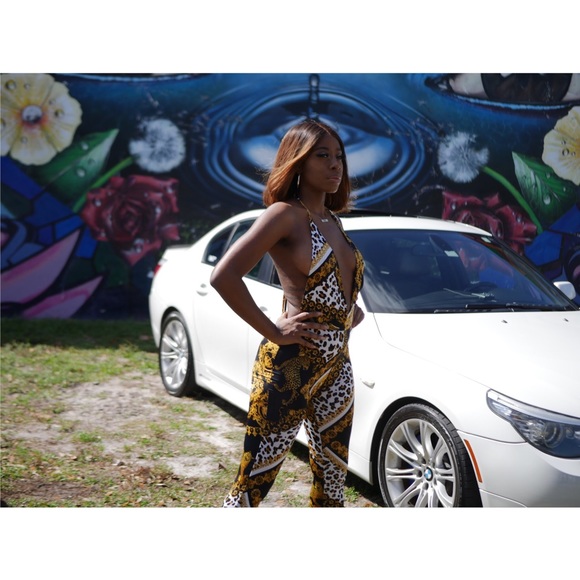 Last One❗️Princess Print Jumpsuit - Picture 4 of 6